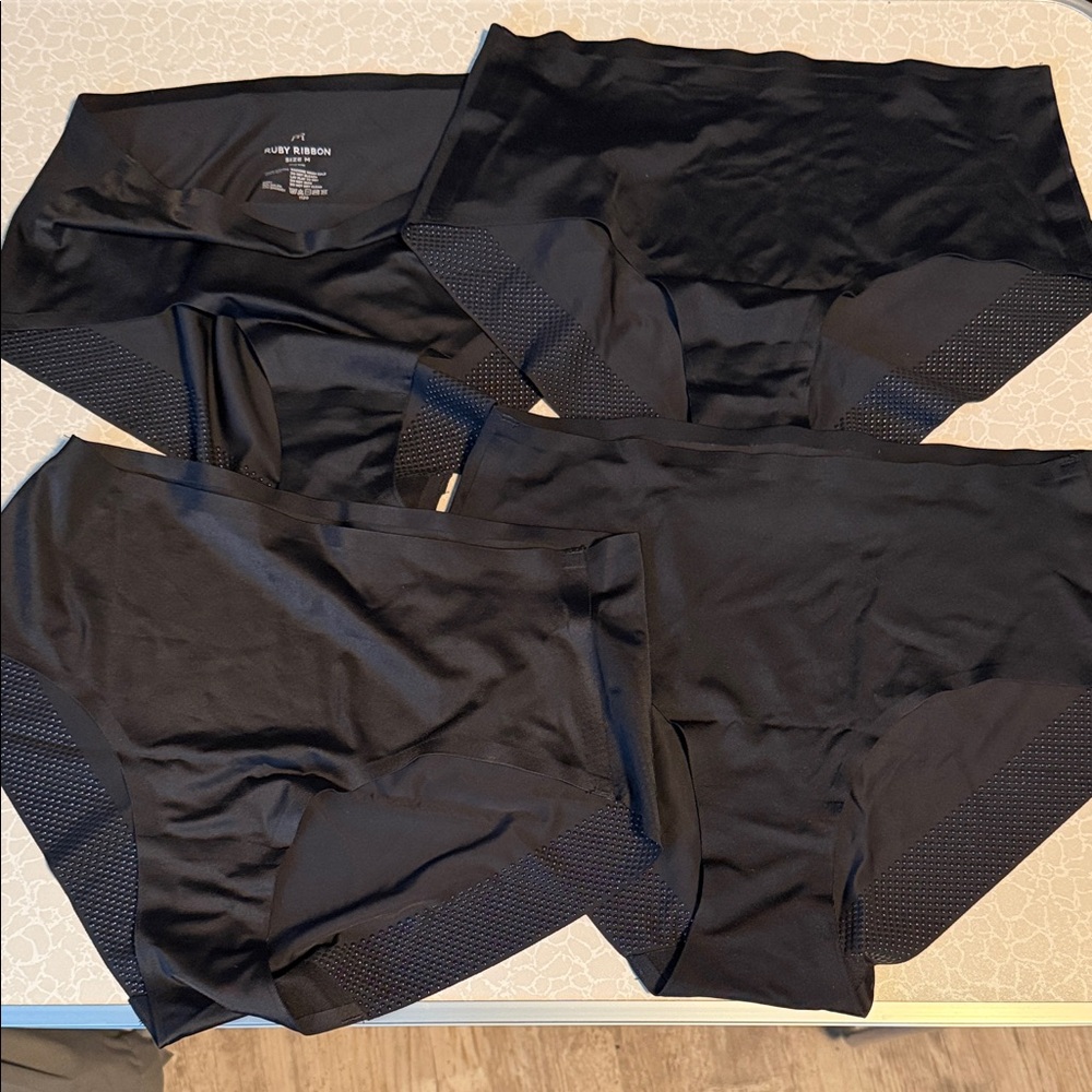 Ruby Ribbon Second Skin Black Briefs 4 pair NWOT